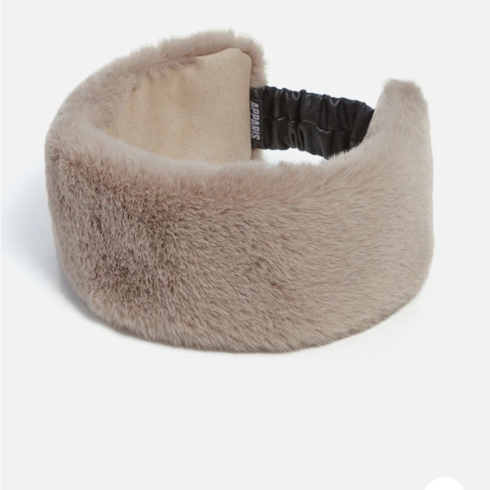 Apparis Faux Fur Headband in Soft Brown